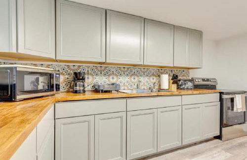 Mid-Town Cave for 6 Guests 3 Bedroom 1 Bath - Foto 17