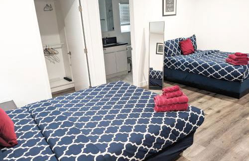 Modern 3BR Home in Mid-City - Photo 53