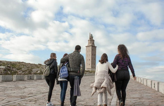 A Coruña Experience: experiencia gastronómica, tour a pie y visita a la torre de Hércules - Foto 1