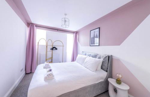 Luxury Breakfast at Tiffany's with FREE PARKING by Prescott Apartments - Foto 11