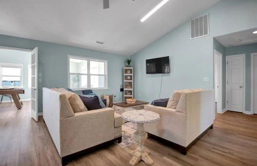 Surf City Serene Waterfront Vacation Home - Foto 9