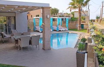 Elena Villa - Foto 4