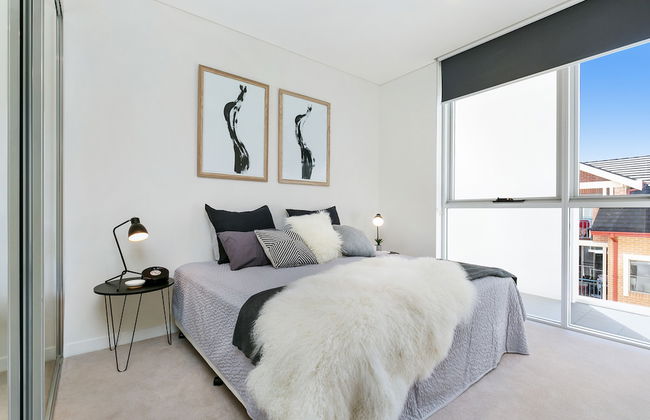 St Leonards Self-Contained Apart 803 NOR - Photo 2