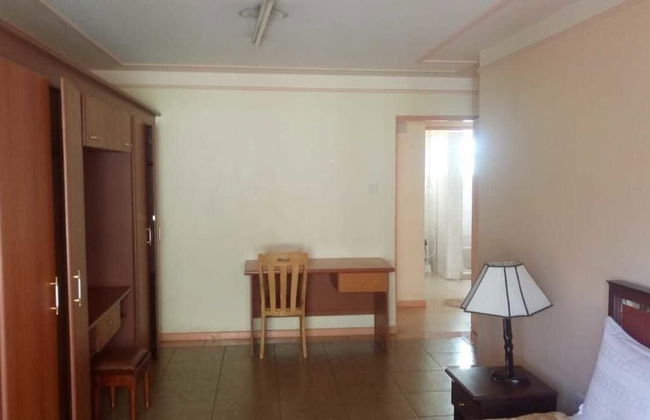 Pinnacle Court Apartments - Photo 15