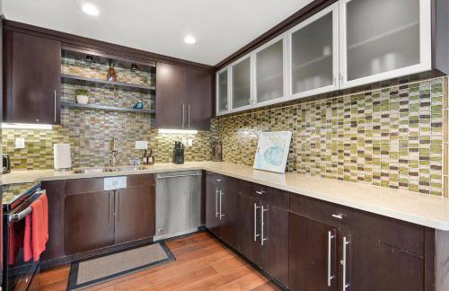 Stunning Bayfront condo with gorgeous views, garage, massive roof deck & AC - dogs welcome! - Foto 49