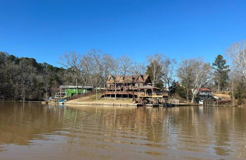 2-Tier Dock with Lift! Jordan Lake Family Retreat - Foto 1