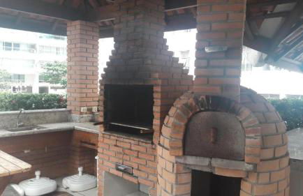 PÉ NA AREIA - COM SERVIÇO DE PRAIA - Foto 11