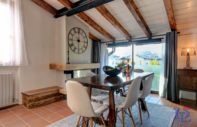 SWAROVSKI Family apartment with pool DesenzanoLoft Official Partner Homes & Villas by Marriott Bonvoy - Foto 25