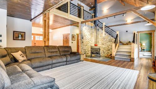 Maine Home with Hot Tub and Snowmobile Trail Access! - Foto 4