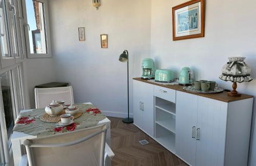 Cozy Studio with Seaview - Foto 19