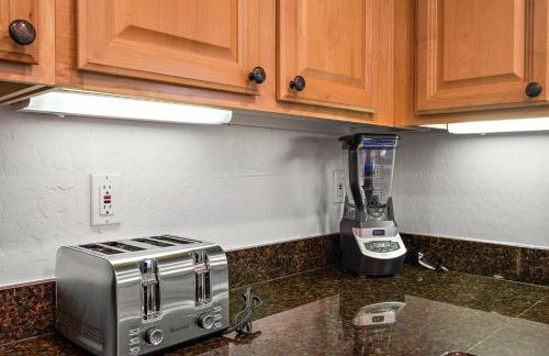 The Gem Getaway Pool Gameroom Gym by Relaxtay - Foto 30