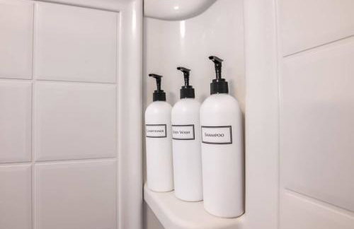 Family Retreat in Birmingham, 7BR 4BA - Photo 11