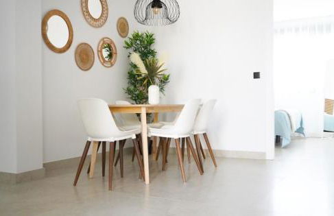 Habari Pleasure - Foto 25