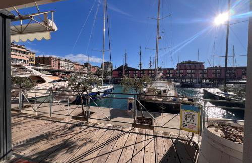 Dock of the Bay, Genova - Photo 88