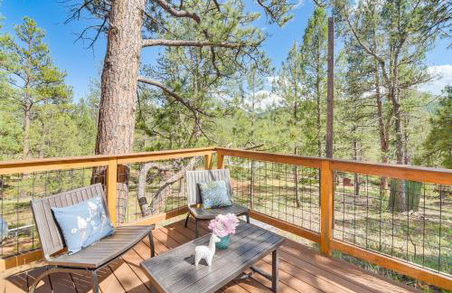 Pine Chateau Guest Cabin with Mtn Views and Sauna! - Photo 3