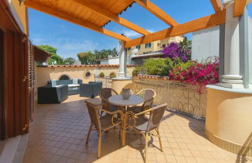 Domus Aenaria - Elegant & Spacious Villa Central Ischia - Walk to Beach - Foto 2