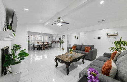 Diamond Waters near DFW & Stadium , Private Pool - Foto 13