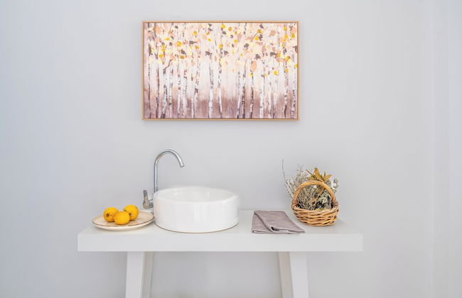 Alpha Urban Suites - Photo 14