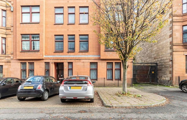 Stunning Newly Furnished Ground Floor Apartment - Foto 12