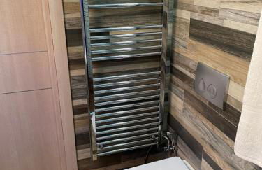 Luxurious & cozy down town home 82’ - Foto 20