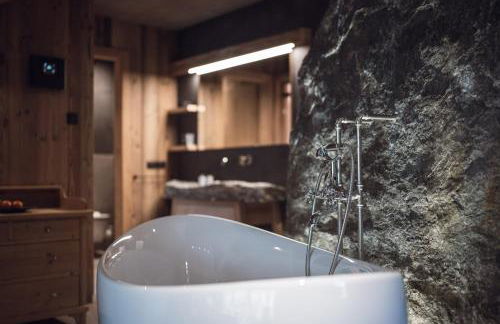 Amus Chalets Dolomites - Luxury Chalets South Tyrol - Photo 48