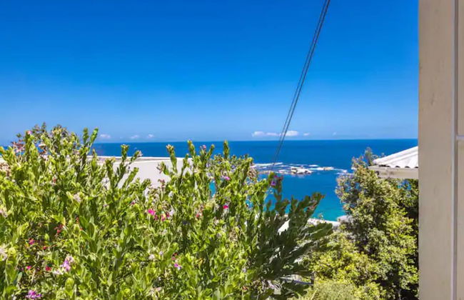 Perfect Getaway in Clifton - Photo 23