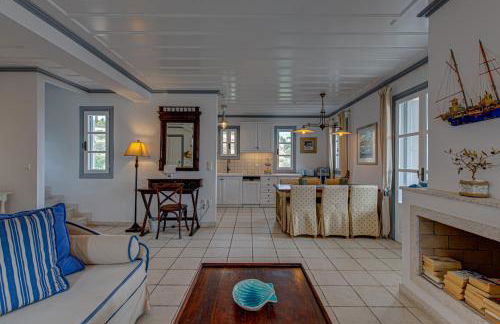 View-topia Amazing View, Private Pool, Close to the center. - Photo 20