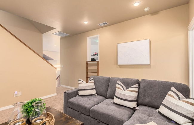 Amberwood Estate w 5 Showers Spa Mtn Views - Photo 15