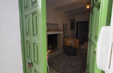 Ancient Stone 'Casa Rosa'- Sea and Mountain View Tranquil Borgo - Foto 5