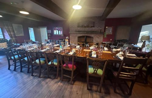 Royal Portrush Golfing Base- Riverside Renovated Flax Mill - Foto 17