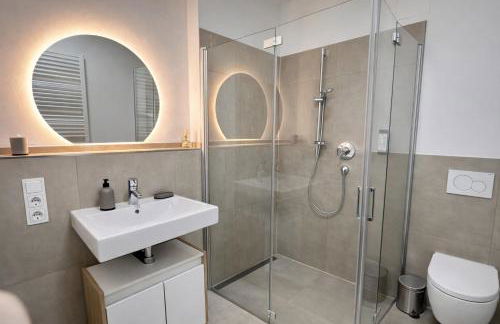 Homely! Design Studio Airport, Fair, Balcony, City! - Foto 2