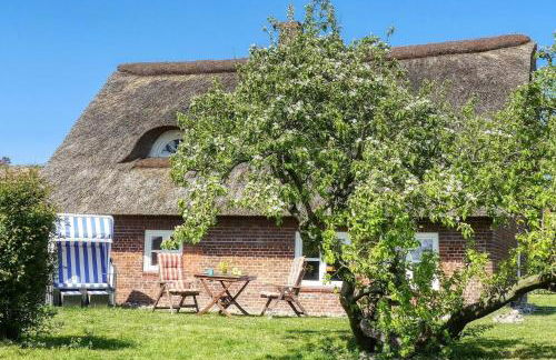 Reetdachhaus Haubarg-Kieker - Foto 1