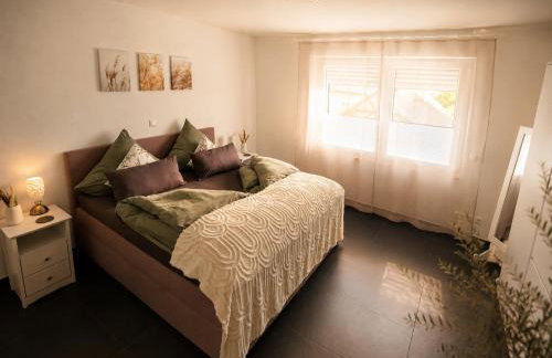 Ferienwohnung Elya Gartenparadies nahe Events, Outlet und Spa - Foto 7