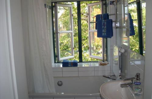 Ferienwohnung Blütenpracht Jork - Foto 13