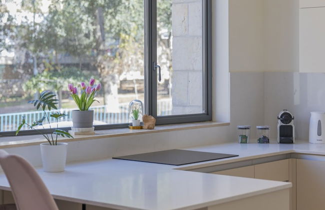 The Pearl of Nachlaot Apartments - Photo 43