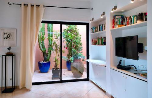 Apartamentos Turísticos Buganvilia - Foto 23