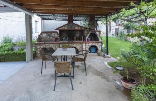 AIWA Διαμέρισμα 130τμ 1ου ορόφου σε διώροφη οικία - Foto 29