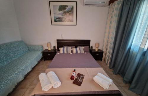 Afroditi's 2 - Photo 22