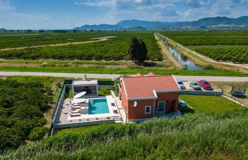 MiaMare Luxury Villa with Pool Surrounded by Nature - Foto 16