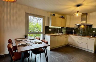 T2 cosy à Saint-Julien-en-Genevois, jardin privatif et parking - Foto 1