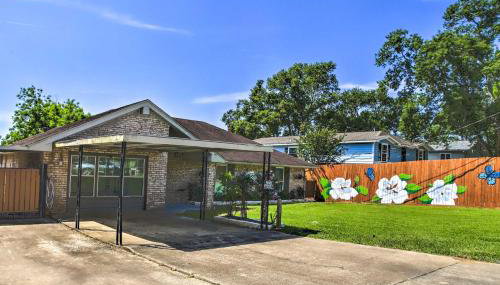 Waterfront Lake Home with Deck - New Renovations! - Foto 5