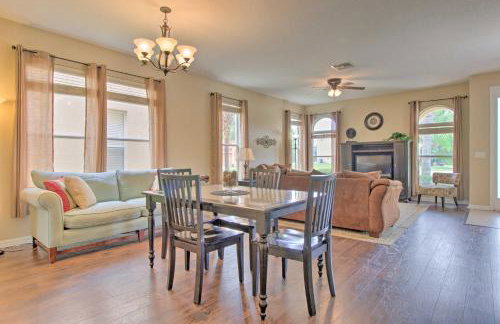 Outdoor Oasis with Pool Davenport Resort Escape! - Foto 11