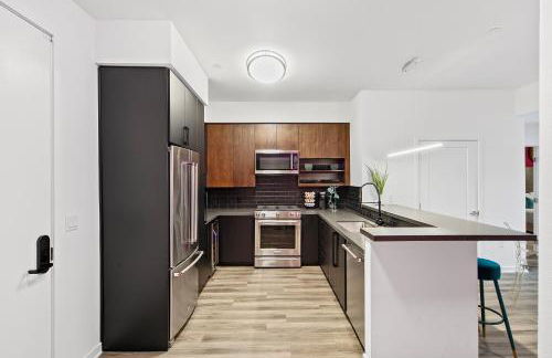 Fairfax District Chic City Oasis 2 BR Apt with Den 136 - Foto 28