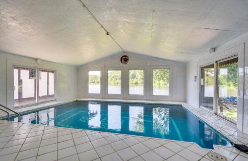 Missouri Castle with Private Lake, Pool and 100 Acres! - Foto 45