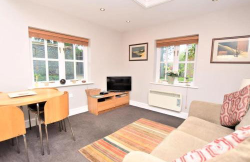 1 Bed in Holt oc-ncc04 - Photo 5