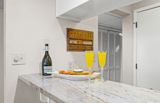 Edgewater Beach Resort #207 Tower 2 by Book That Condo - Foto 105