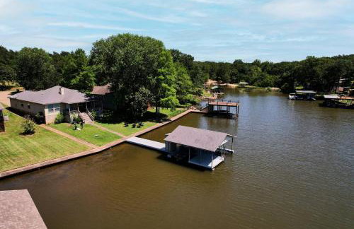 Cozy Lakehouse + Boat Access - Foto 26