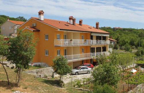 Apartments with parking space Trget, Rasa - 7687 - Foto 3