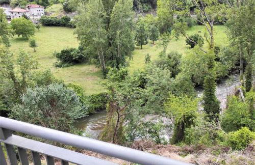 El Chalet de la Poza - Río, barbacoa, Wifi, zona de trabajo, vistas. - Photo 3