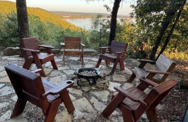Lakehouse Getaway with Beautiful Views - Foto 29